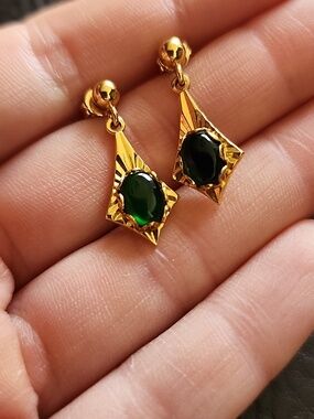 VTG Gold-Tone Drop Earrings with Deep Green Stone